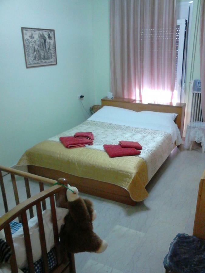 Vasiliki'S Apartment 卡兰巴卡 外观 照片