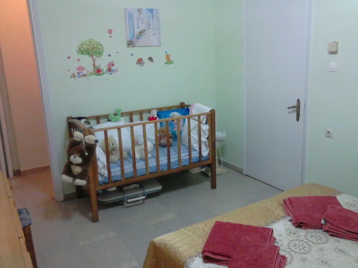 Vasiliki'S Apartment 卡兰巴卡 外观 照片